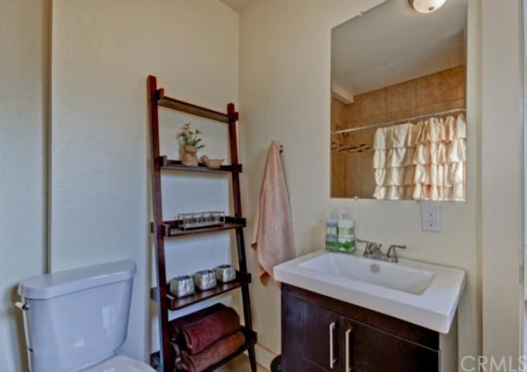 479 Anderson Place , Pasadena CA: 