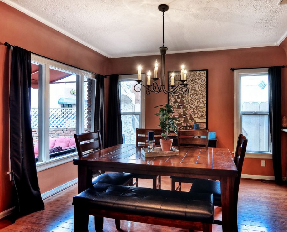 184 Roycroft Avenue , Long Beach CA: