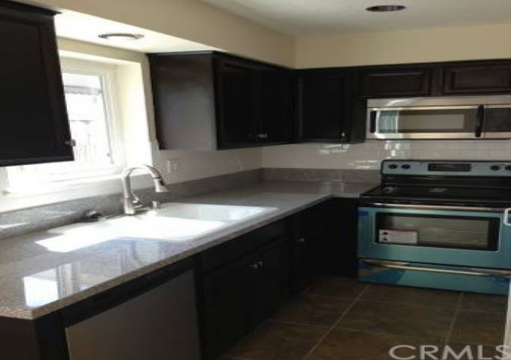 19835 Kingswood Lane , Huntington Beach CA: