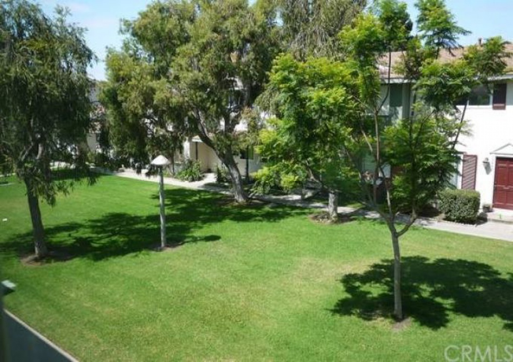 19835 Kingswood Lane , Huntington Beach CA: