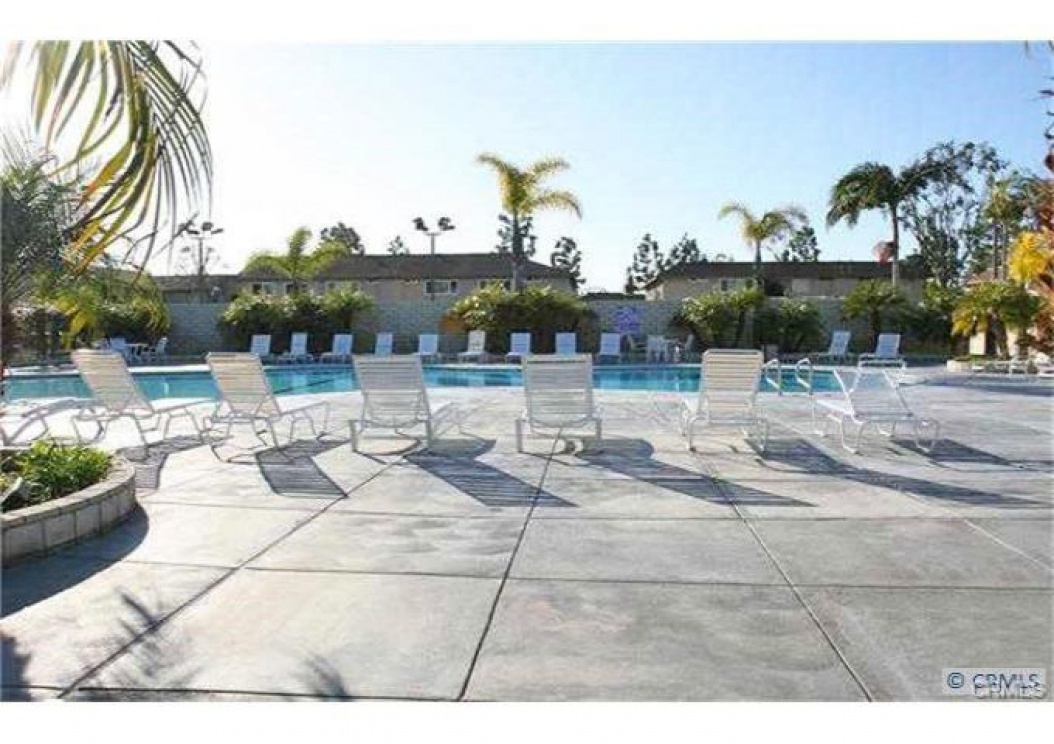 19835 Kingswood Lane , Huntington Beach CA: