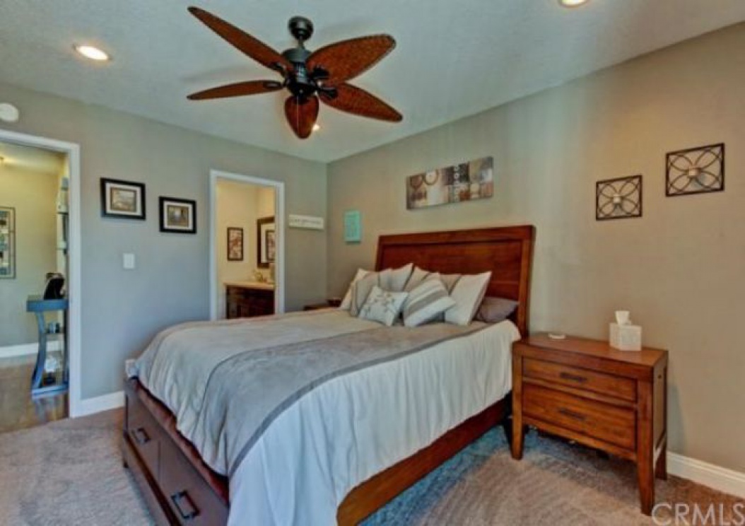 7841 Essex Drive , Huntington Beach CA: 