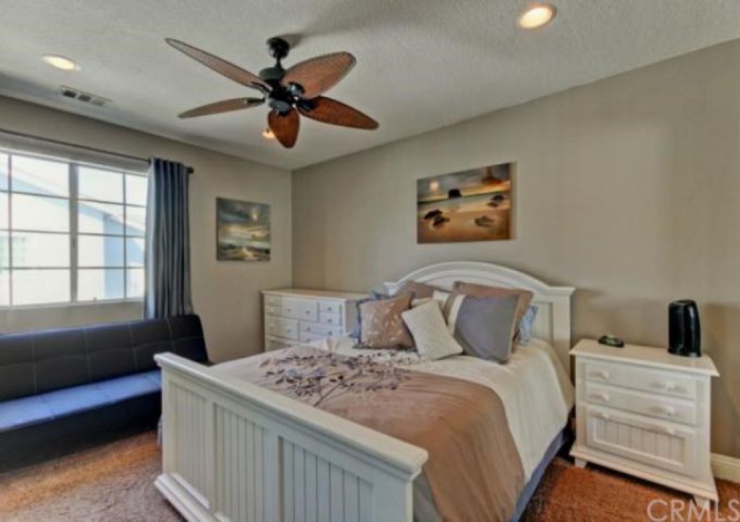 7841 Essex Drive , Huntington Beach CA: 