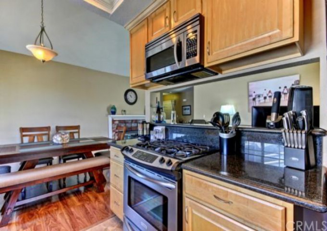 7841 Essex Drive , Huntington Beach CA: 