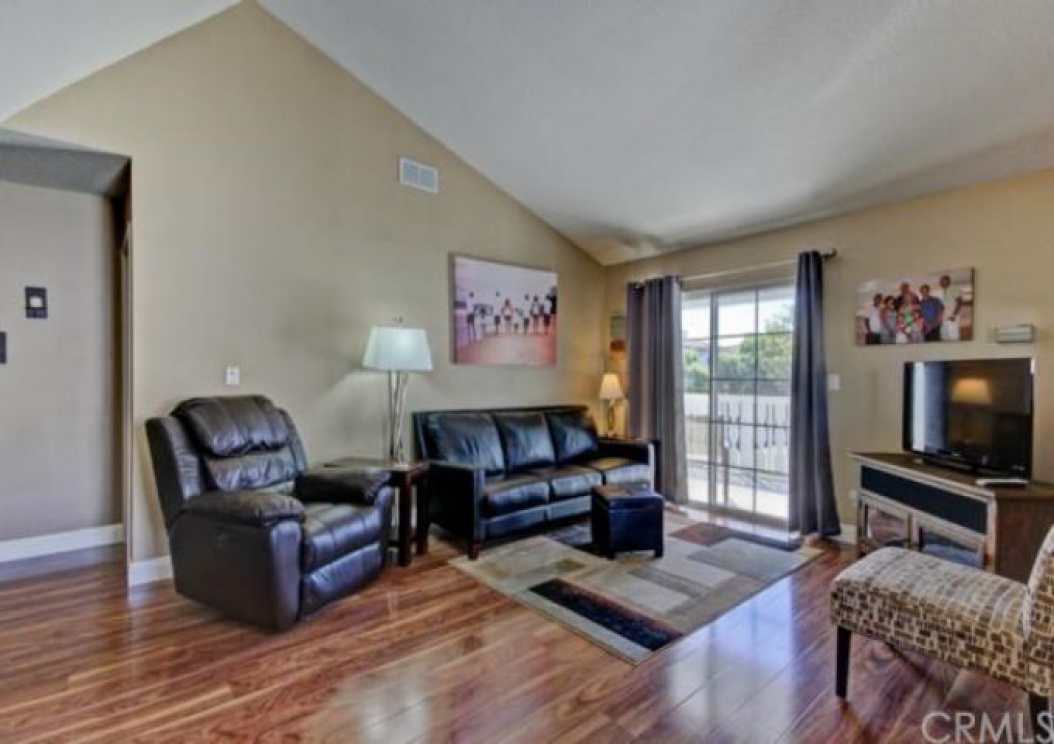 7841 Essex Drive , Huntington Beach CA: 