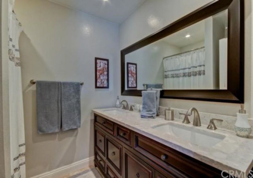 7841 Essex Drive , Huntington Beach CA: 