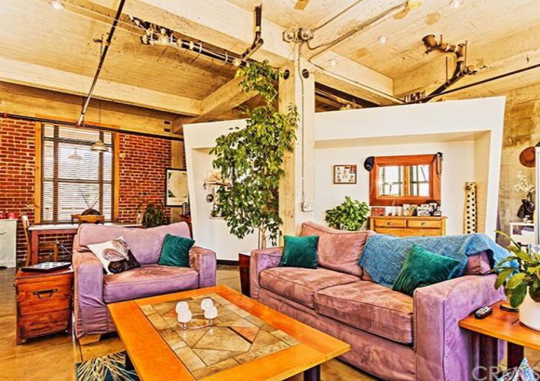 100 West 5th Street , Long Beach CA: