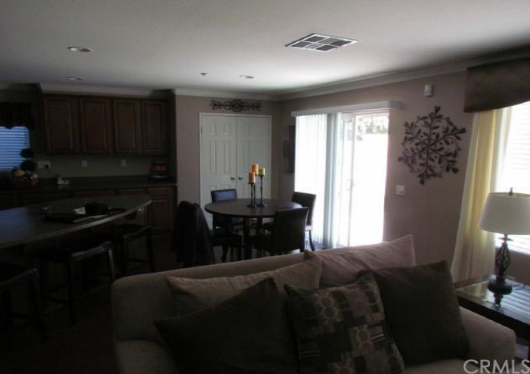 11977 Briarcliff Avenue , Fontana CA: