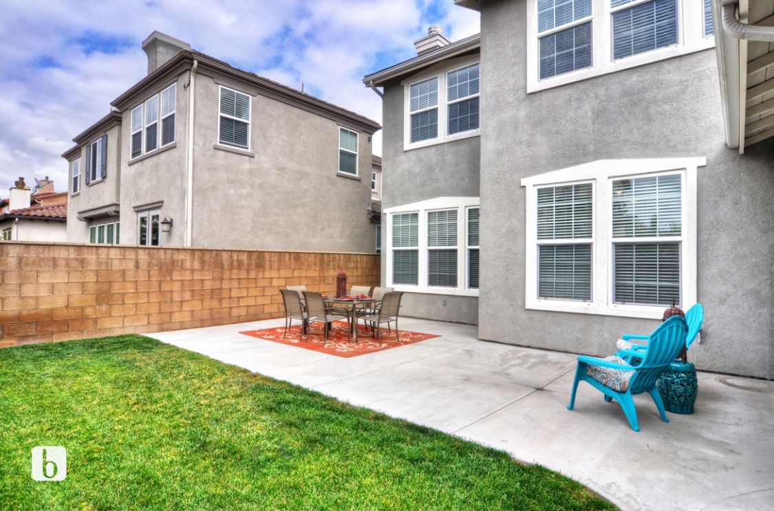 15211 York St, Tustin CA: 