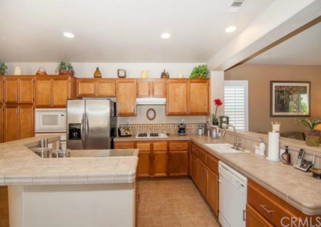 5873 Redhaven Street , Eastvale CA: 