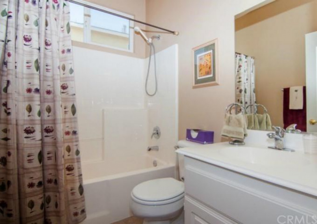 5873 Redhaven Street , Eastvale CA: 