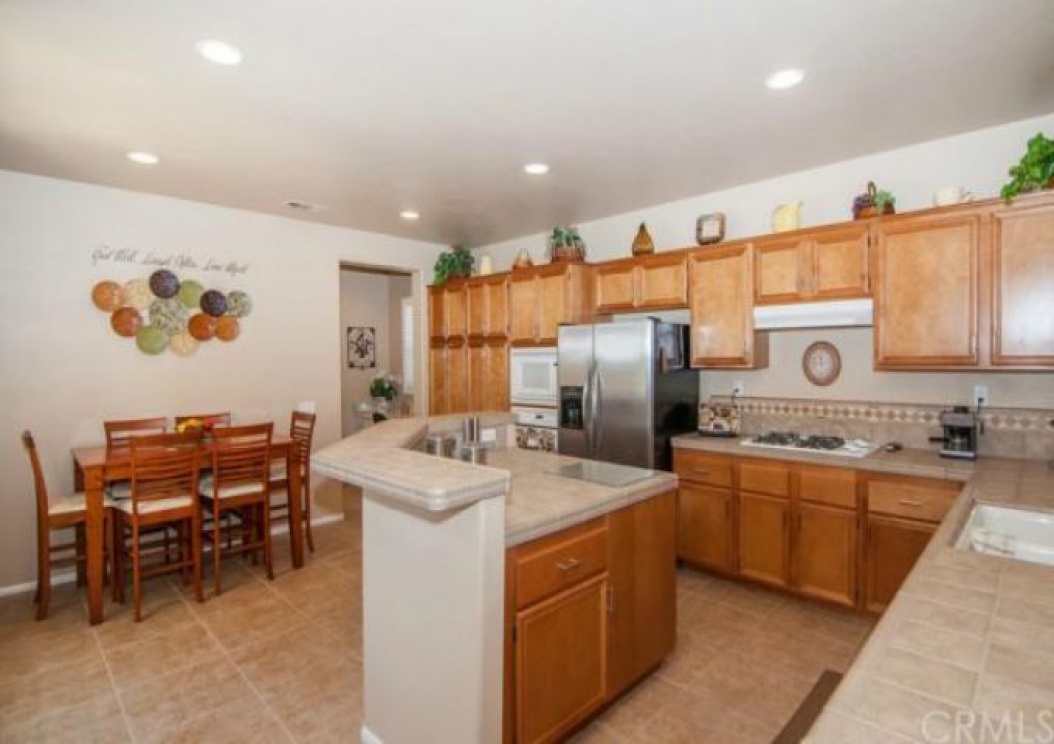 5873 Redhaven Street , Eastvale CA: 