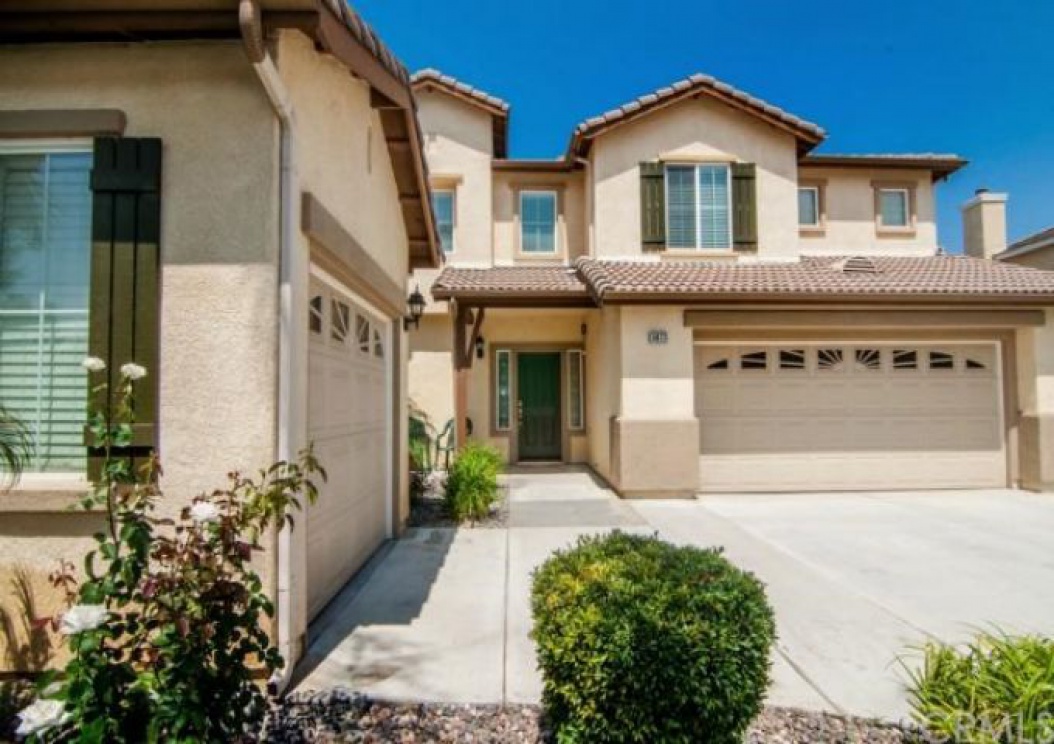 5873 Redhaven Street , Eastvale CA: 