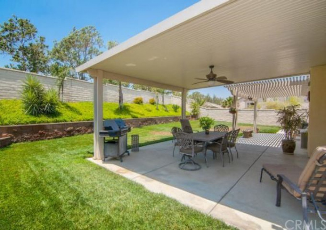 5873 Redhaven Street , Eastvale CA: 