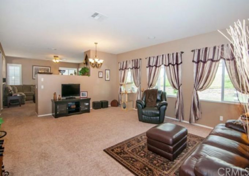 5873 Redhaven Street , Eastvale CA: 