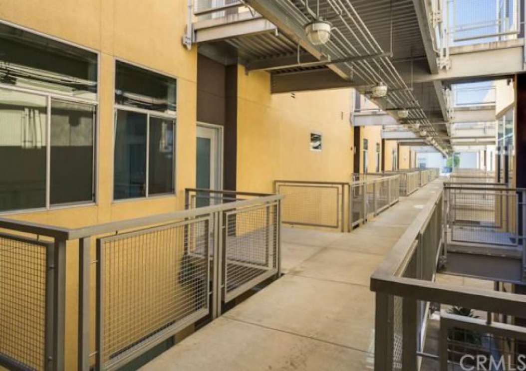 435 West CENTER Street , Anaheim CA: 