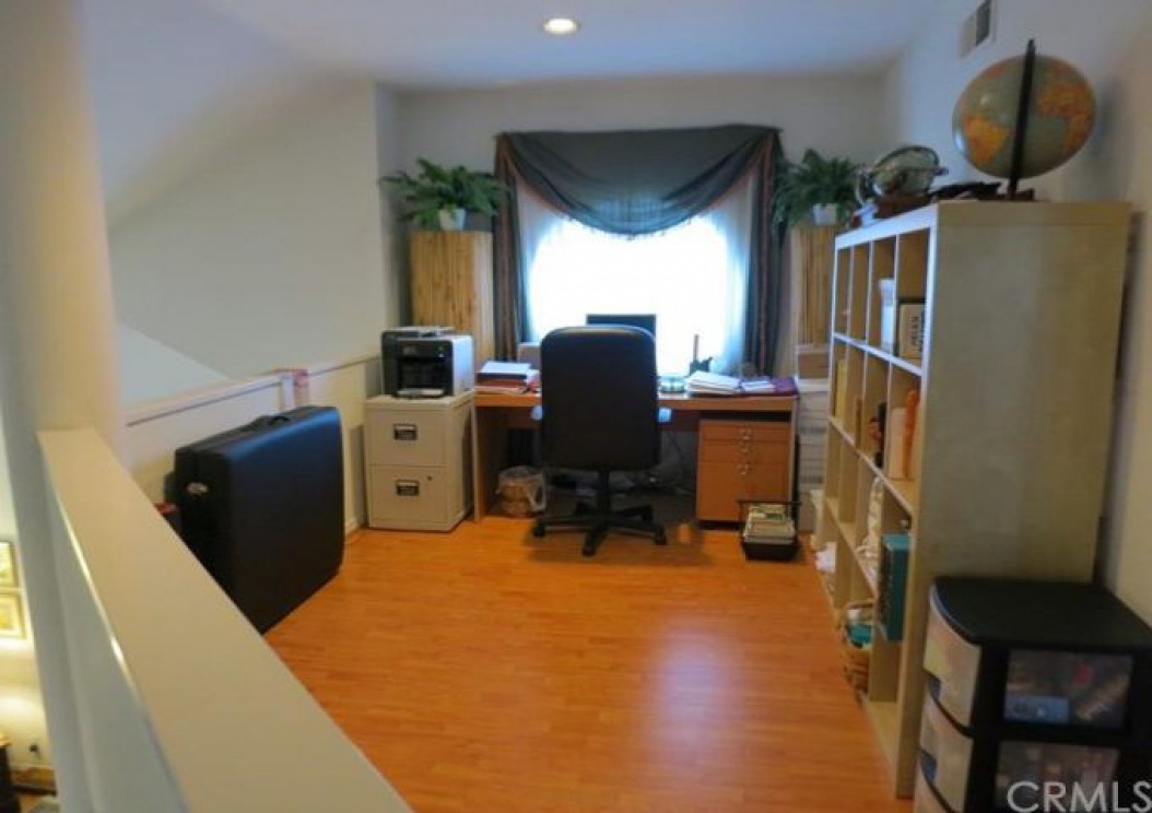 5 Terraza , Irvine CA: 