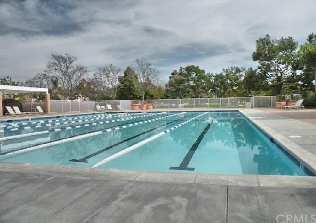 5 Terraza , Irvine CA: 