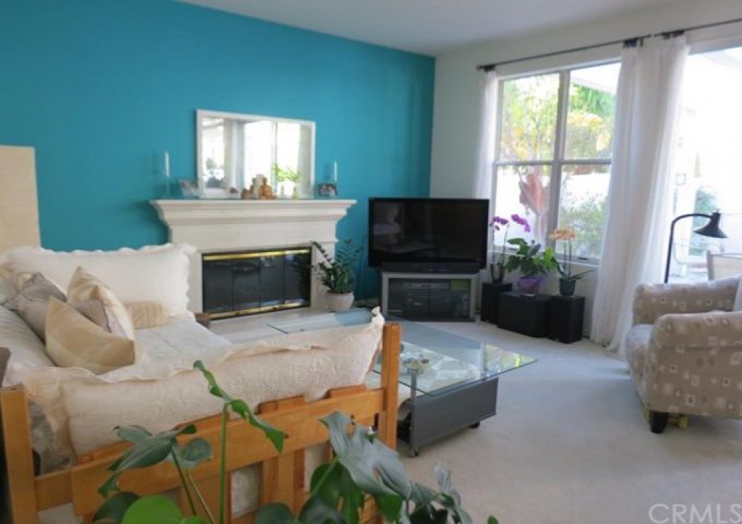 5 Terraza , Irvine CA: 