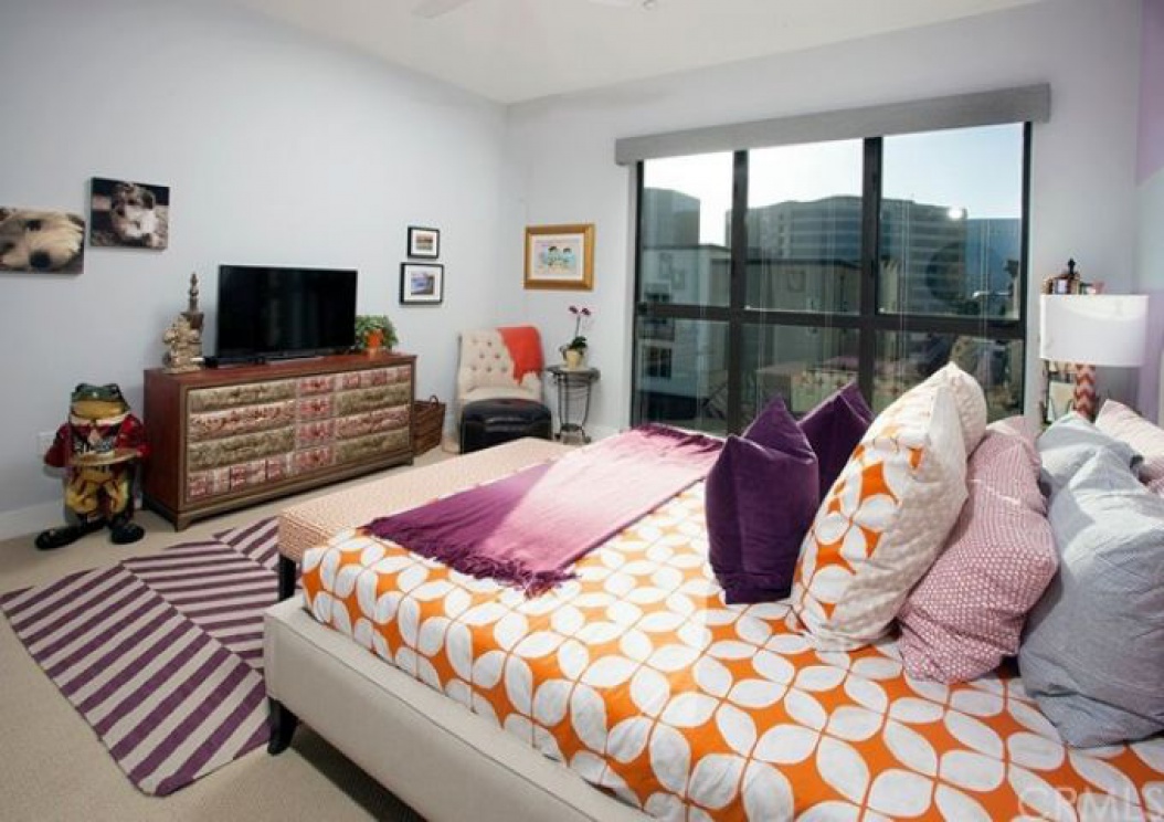 402 Rockefeller , Irvine CA: