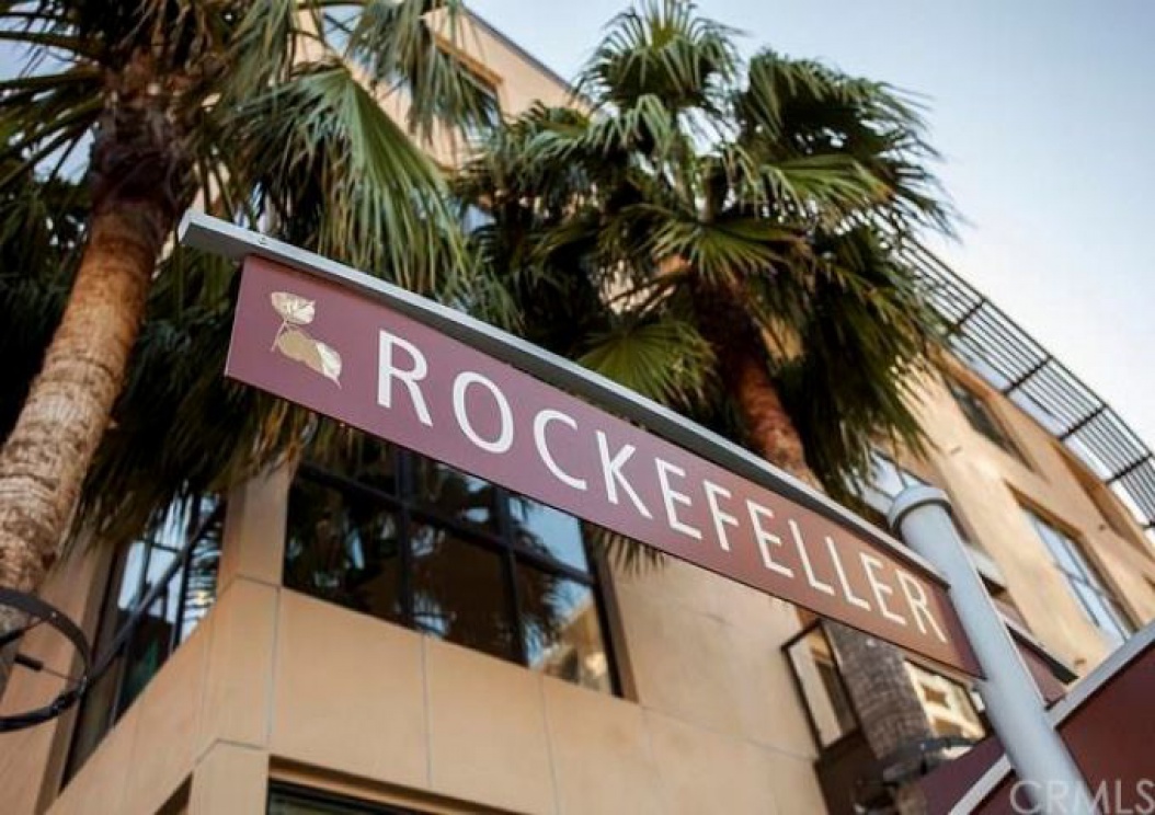 402 Rockefeller , Irvine CA: