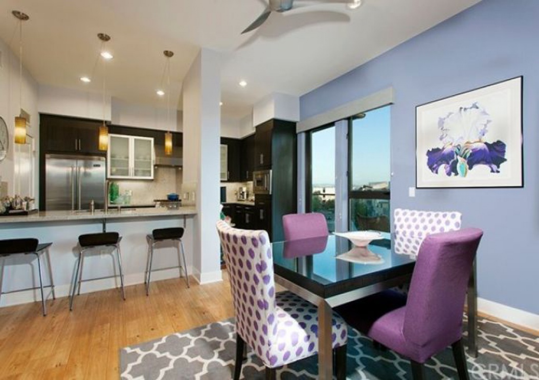 402 Rockefeller , Irvine CA: