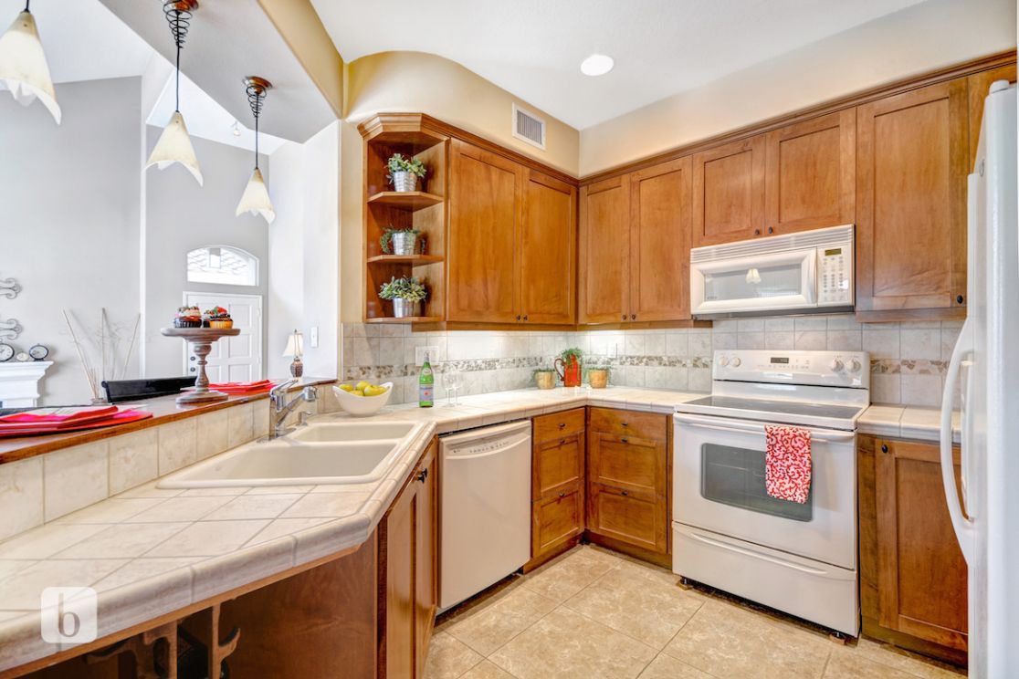 21141   Cancun   , Mission Viejo CA: 