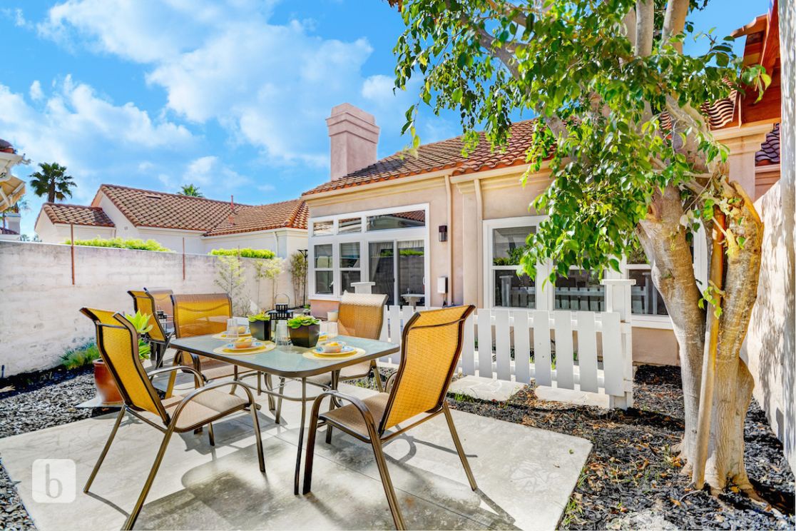 21141   Cancun   , Mission Viejo CA: 