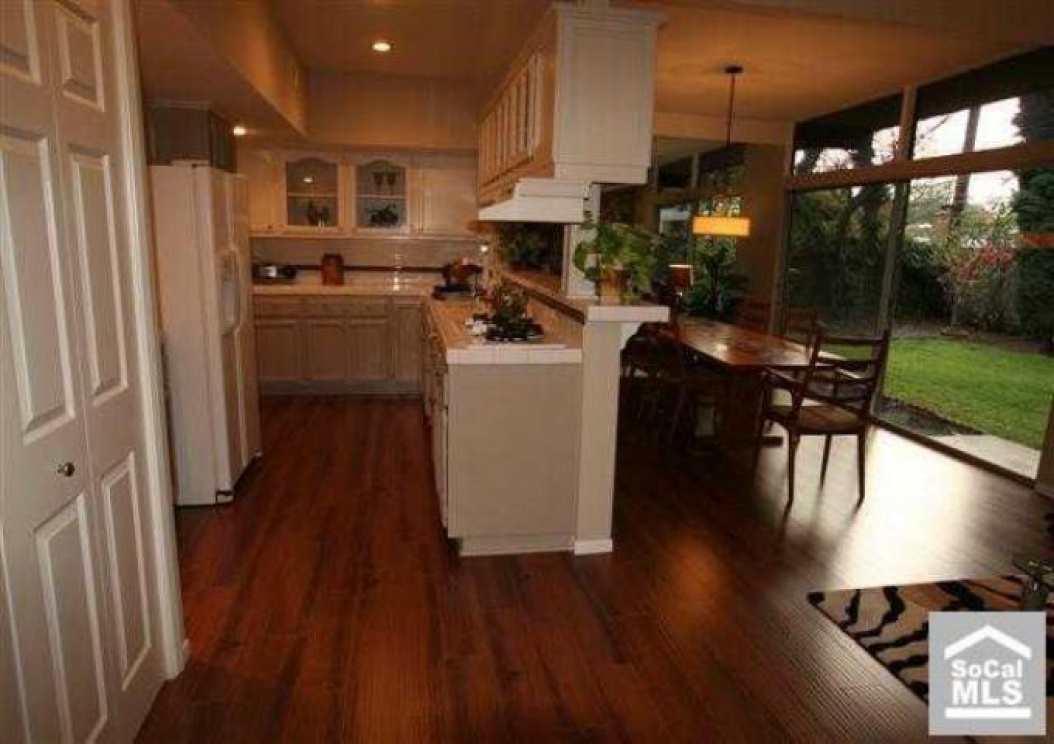 525 N Cornell Ave, Fullerton CA: 