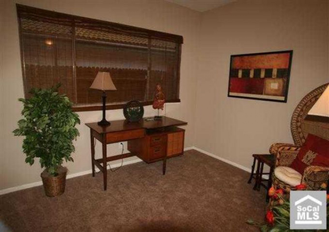 525 N Cornell Ave, Fullerton CA: 