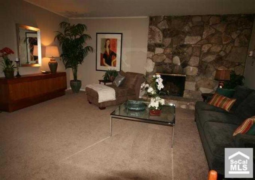 525 N Cornell Ave, Fullerton CA: 