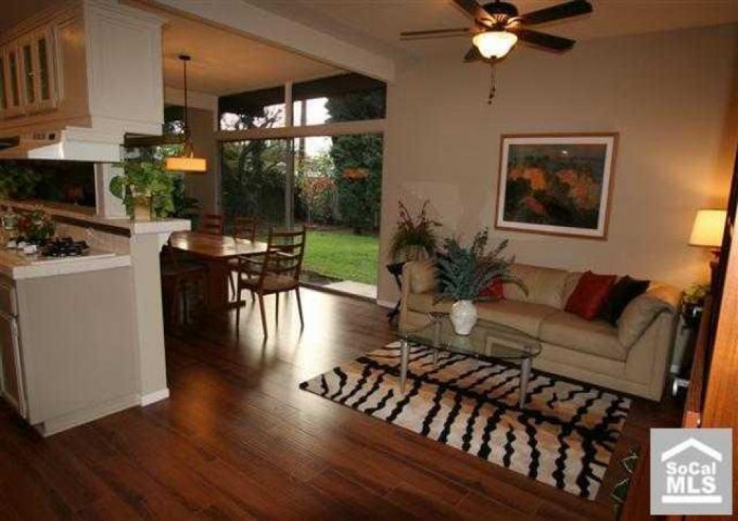 525 N Cornell Ave, Fullerton CA: 