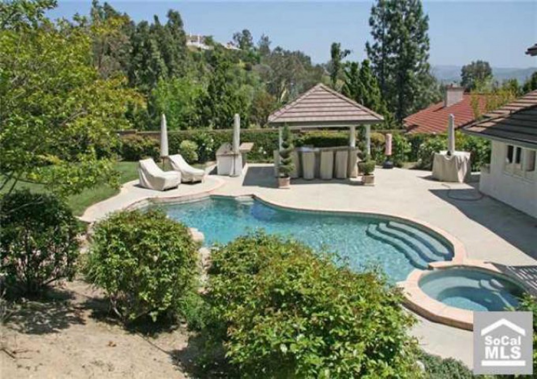 5100 Via Del Fierro, Yorba Linda CA: 