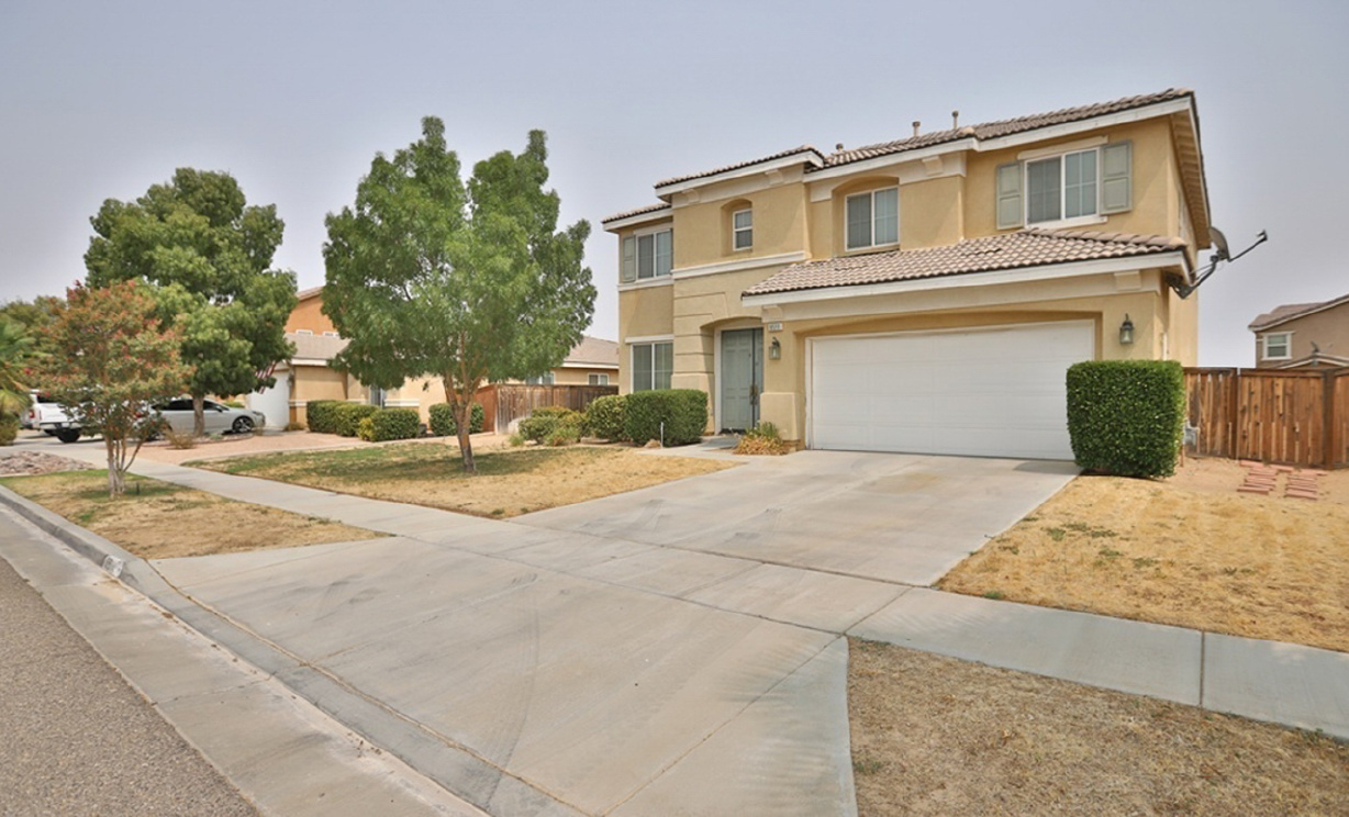 9511 Tanzanite Avenue, Hesperia CA: 