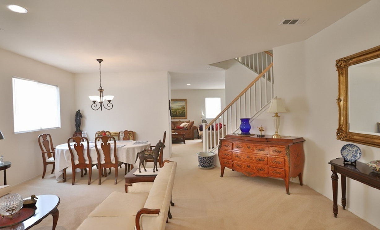 9511 Tanzanite Avenue, Hesperia CA: 
