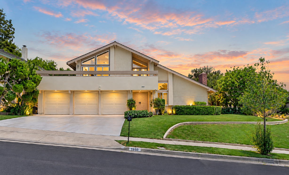 1918 Dana Place, Fullerton CA: 