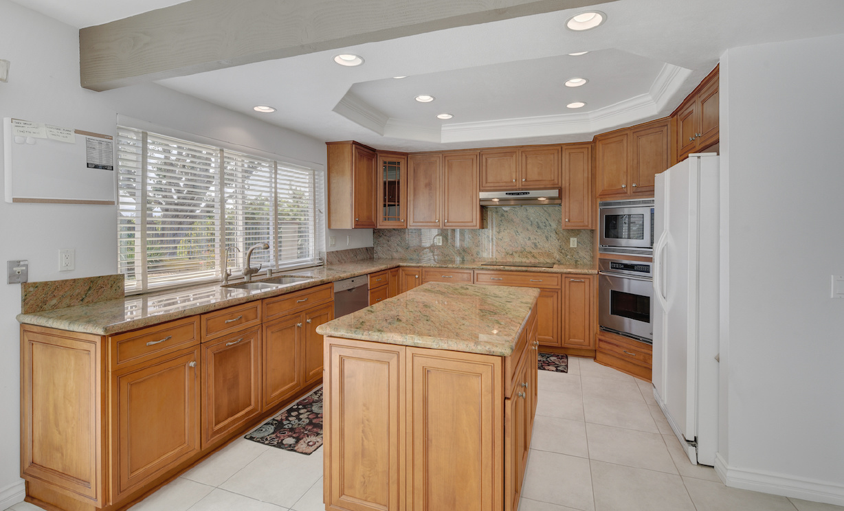1918 Dana Place, Fullerton CA: 