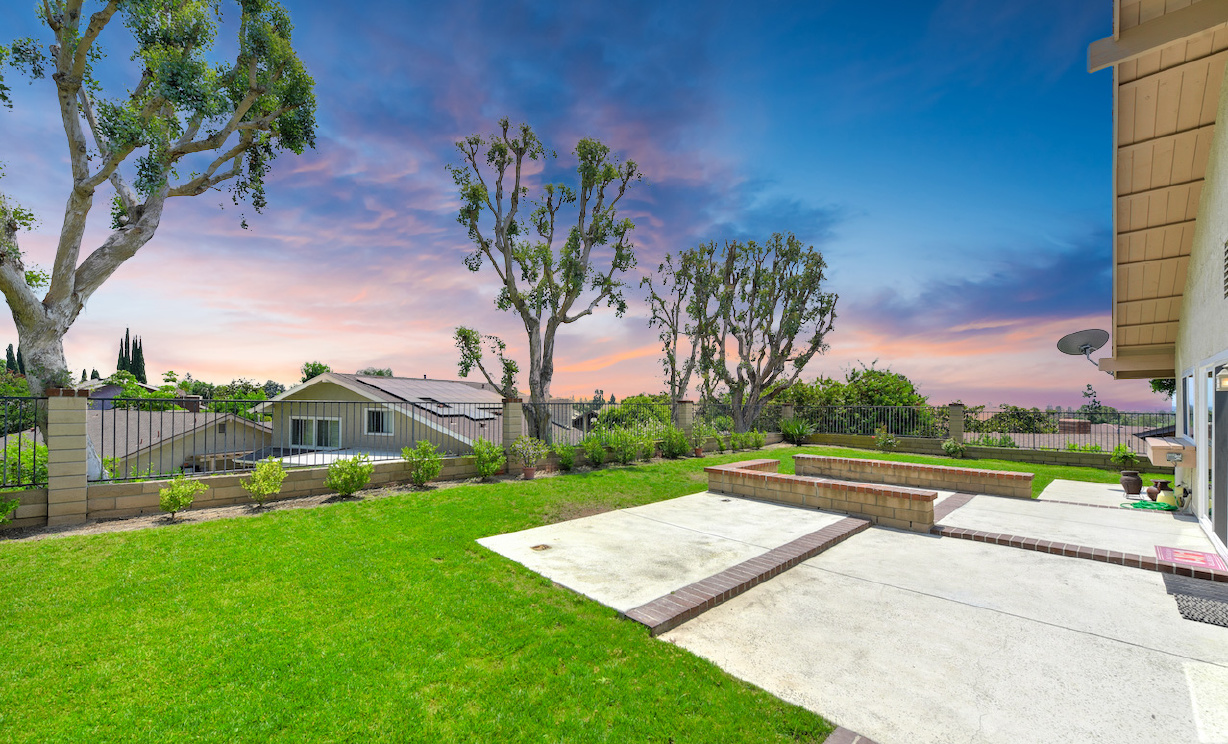 1918 Dana Place, Fullerton CA: 