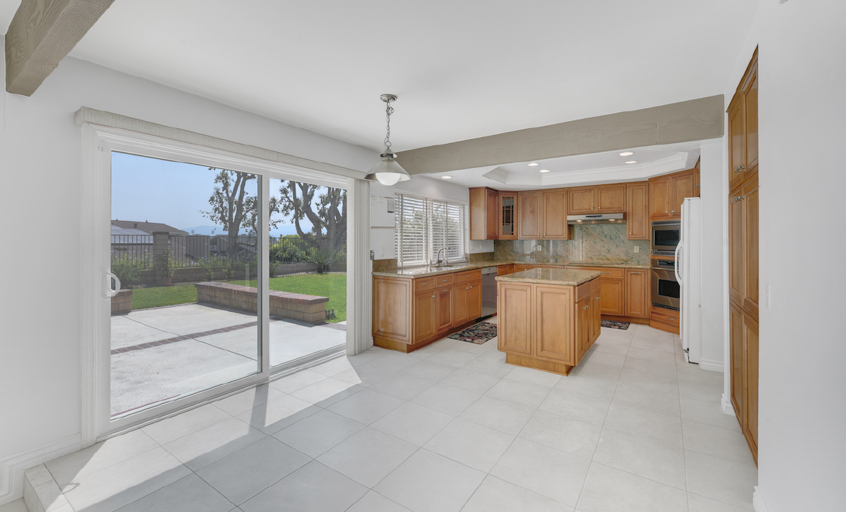 1918 Dana Place, Fullerton CA: 