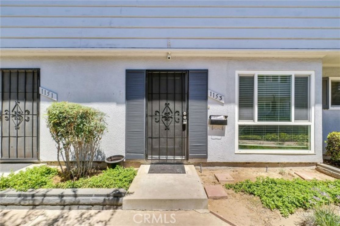 1153 E 1st Street, Tustin CA: 