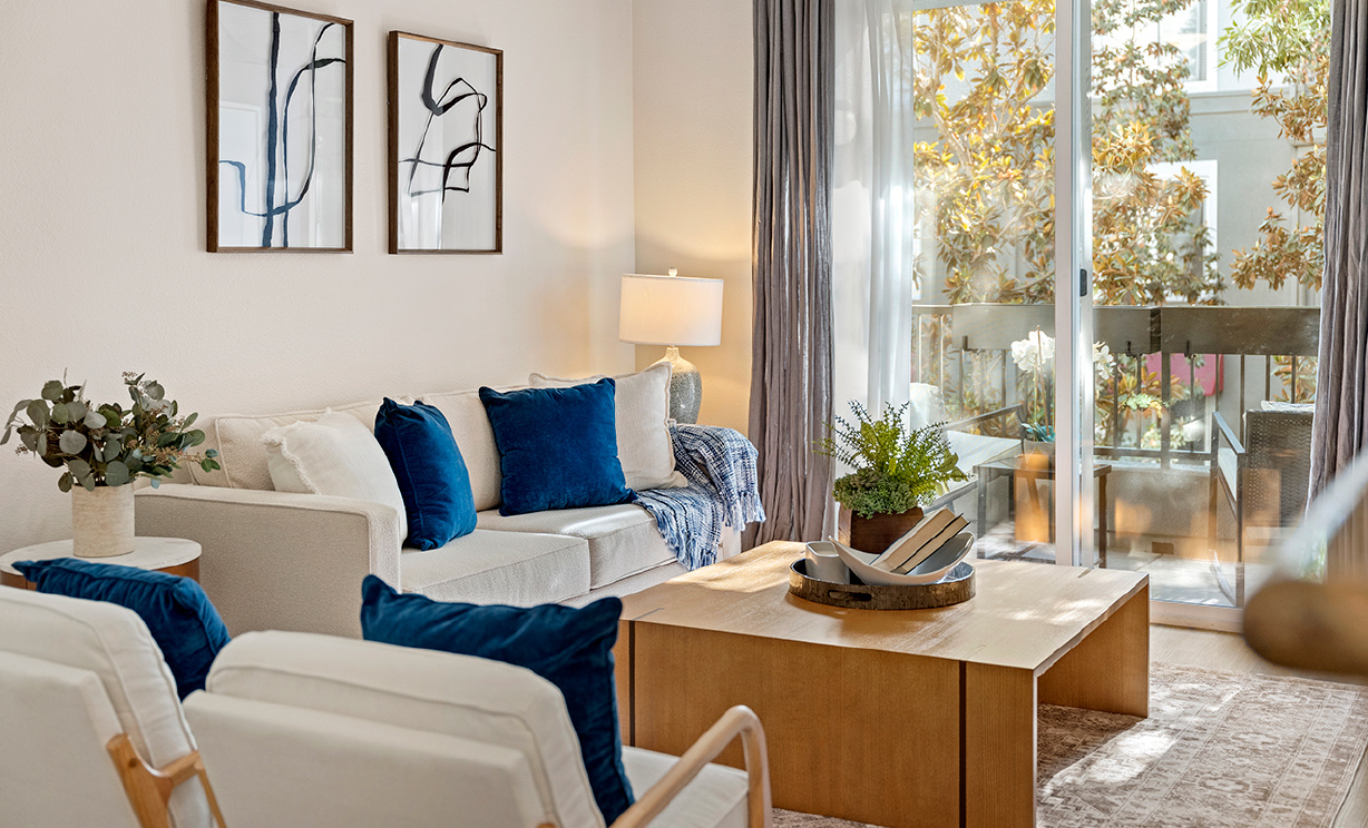 1801 E. Katella Ave #2076, Anaheim CA: 