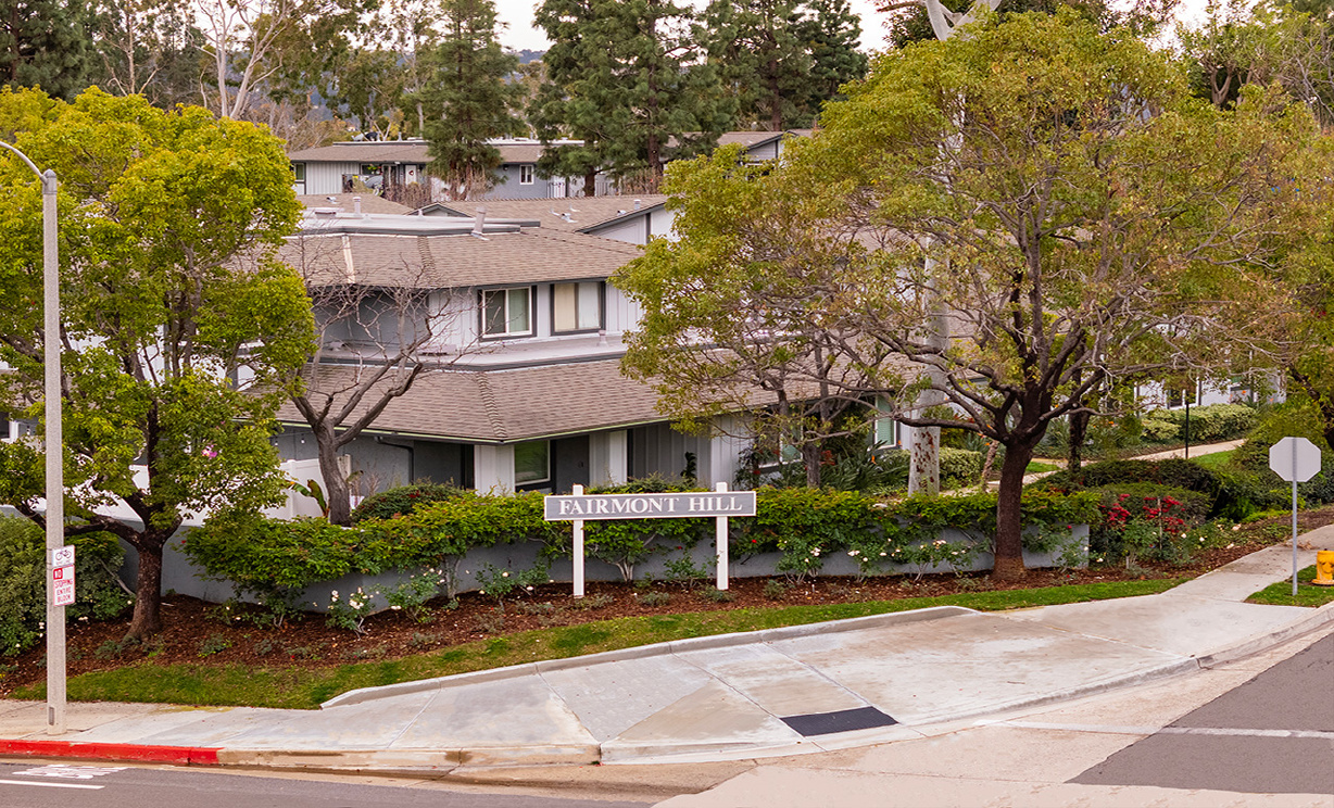 6567 Woodburn Ln, Yorba Linda CA: 