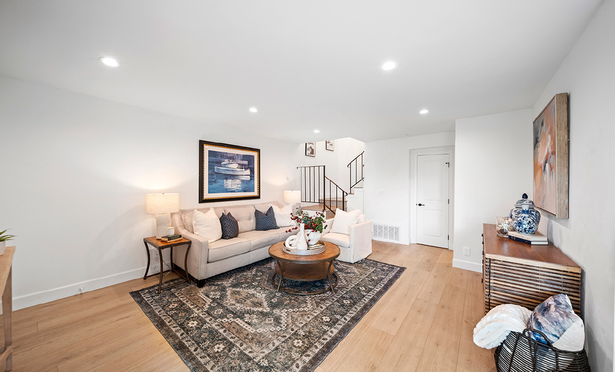 6567 Woodburn Ln, Yorba Linda CA: 