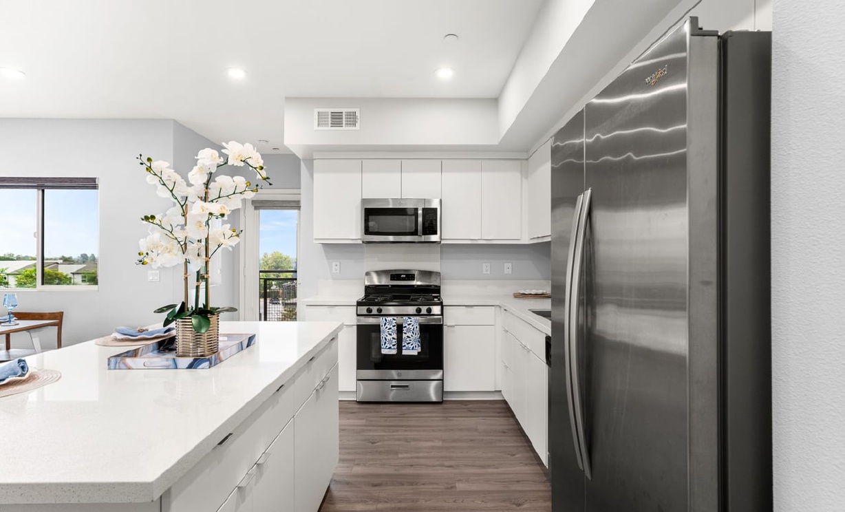 400 W Central Ave #307, Brea CA: 
