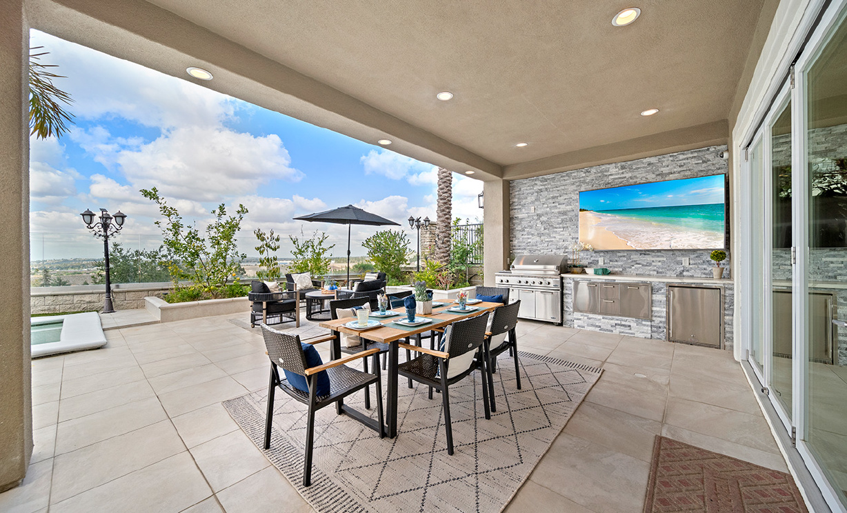 3319 Red Pine Rd, Yorba Linda CA: 