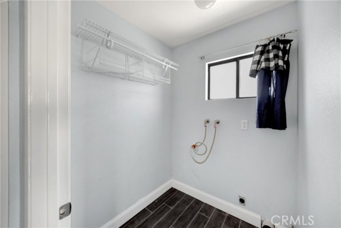 1063 W Long Beach Drive, Colton CA: 