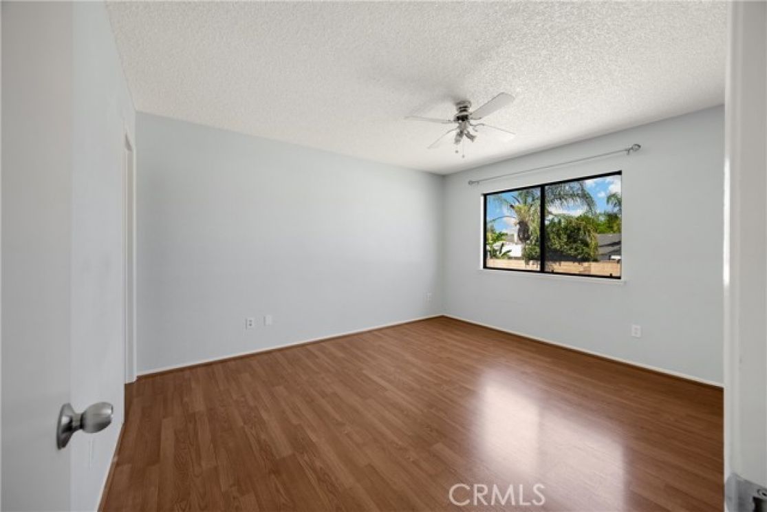 1063 W Long Beach Drive, Colton CA: 