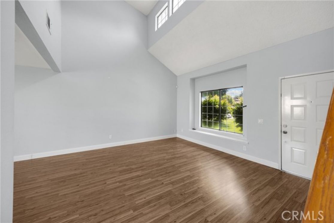 1063 W Long Beach Drive, Colton CA: 