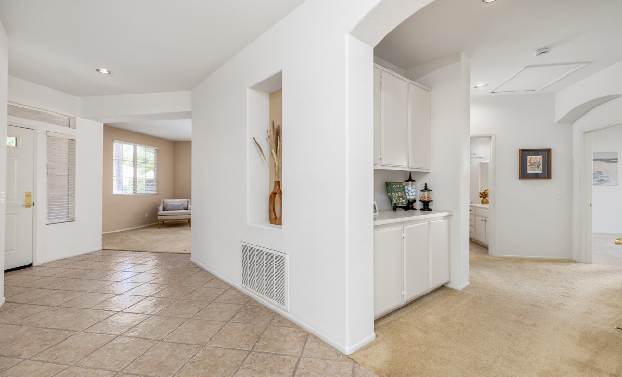 4945 Silverado Avenue, Banning CA: 