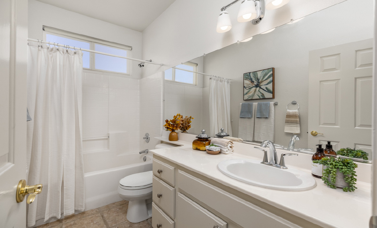 4945 Silverado Avenue, Banning CA: 